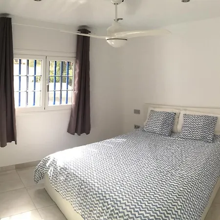 Doce At Orquideas Puerto del Carmen (Lanzarote)